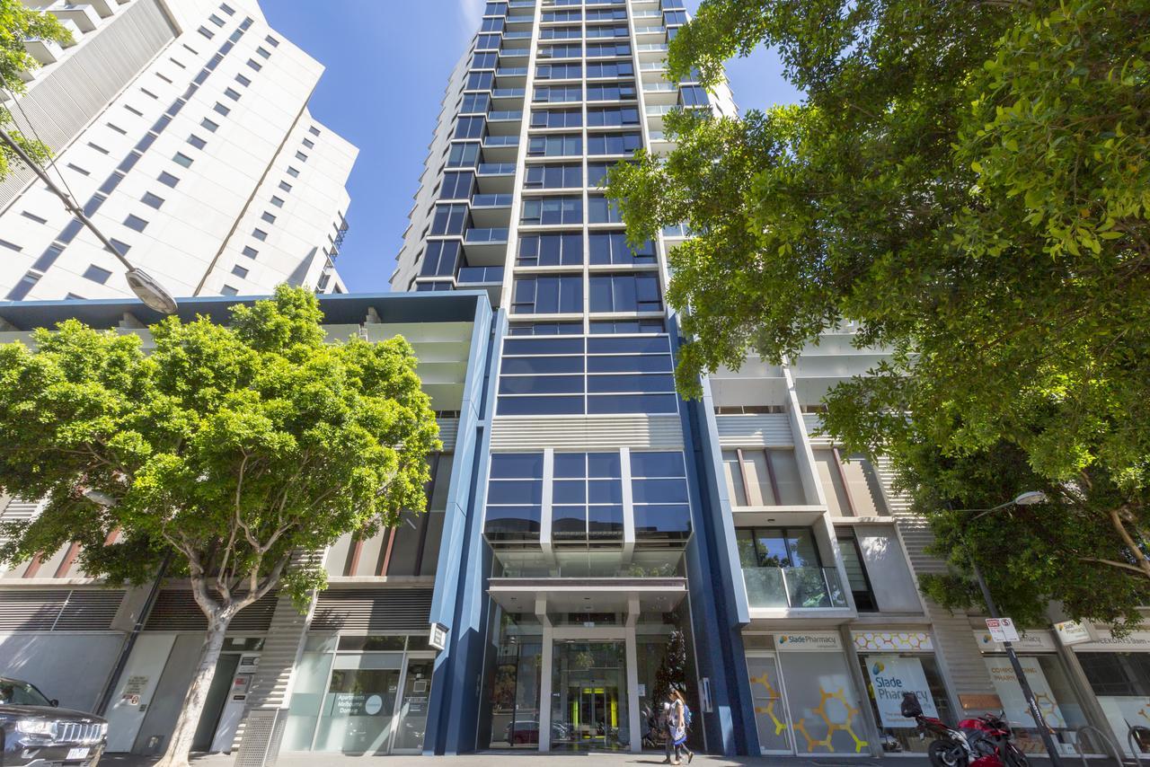 Apartments Melbourne Domain - New Quay Docklands ภายนอก รูปภาพ