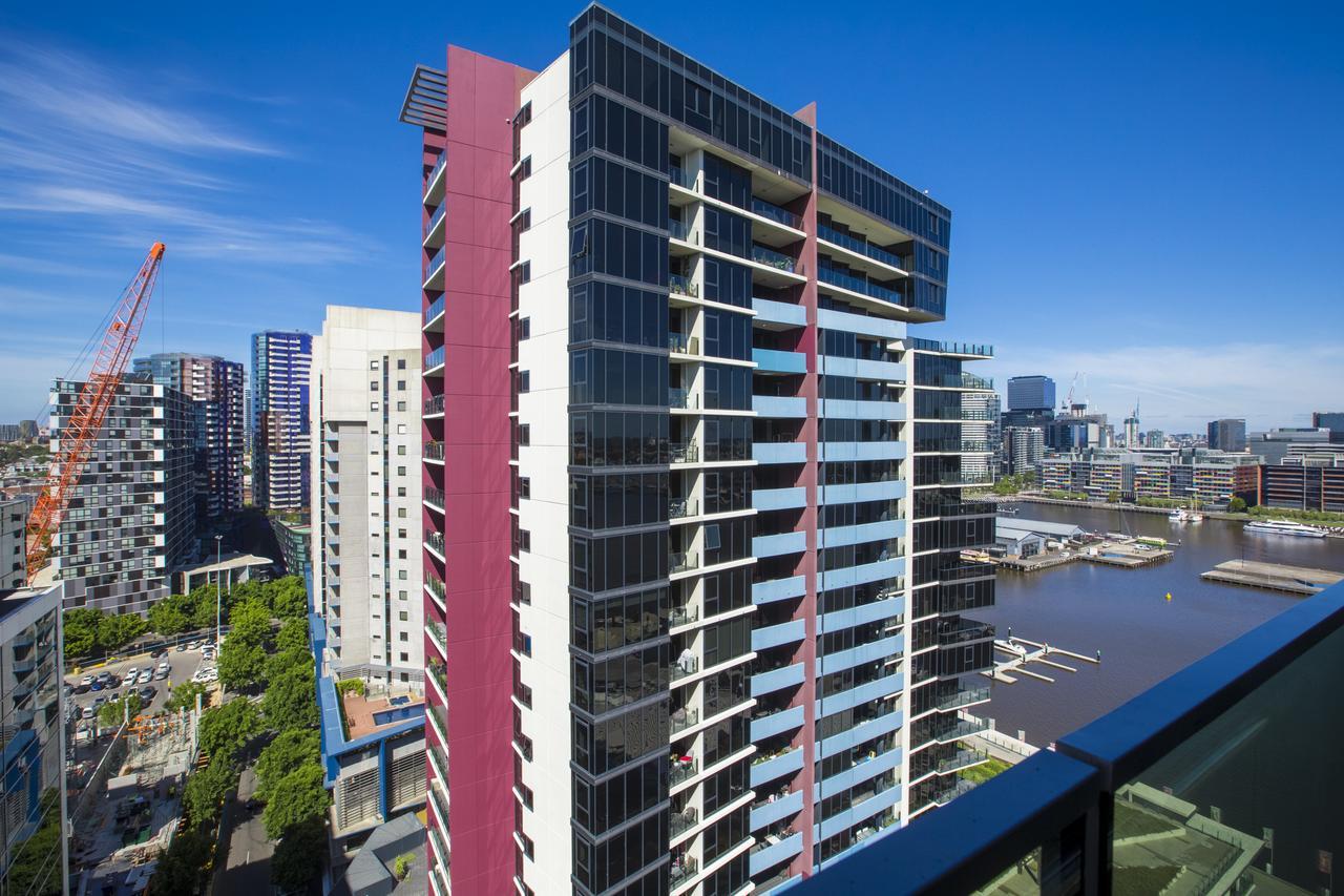 Apartments Melbourne Domain - New Quay Docklands ภายนอก รูปภาพ
